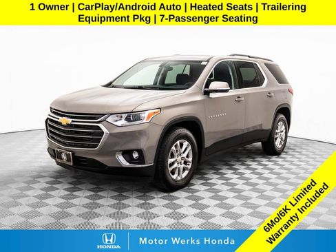 Used 2019 Chevrolet Traverse LT image 1