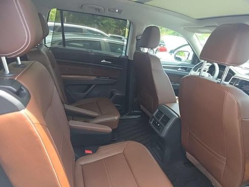 Used 2022 Volkswagen Atlas SE FWD image 8