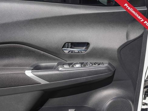Used 2024 Nissan Kicks SV FWD image 16