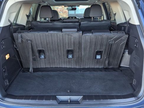 Used 2022 Subaru Ascent Limited w/ Technology Package image 29