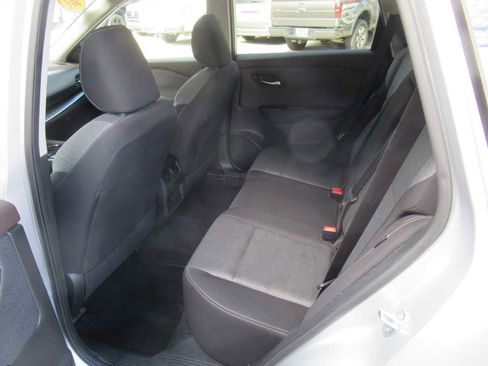 Used 2023 Nissan Rogue SV image 38