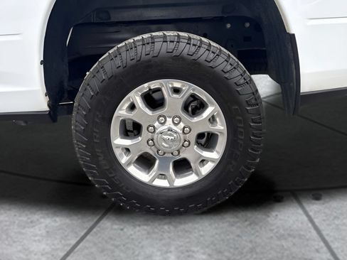 Used 2024 RAM 2500 Laramie AWD/4WD image 26