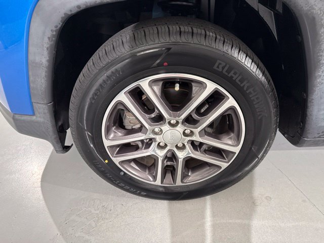Used 2020 Jeep Compass Latitude FWD image 4
