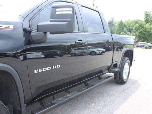 Used 2022 Chevrolet Silverado 2500 LT w/ Convenience Package AWD/4WD image 43