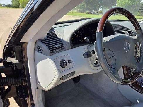 Used 2002 Mercedes-Benz CL 500 image 13