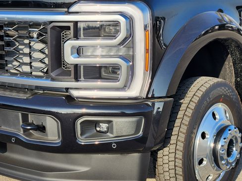 New 2026 Ford F450 Platinum AWD/4WD image 6
