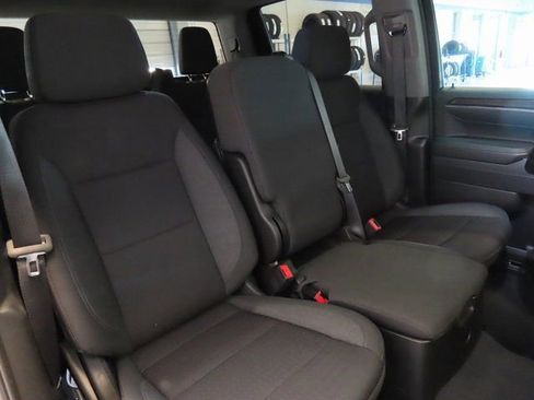 Used 2023 Chevrolet Silverado 1500 LT AWD/4WD image 6