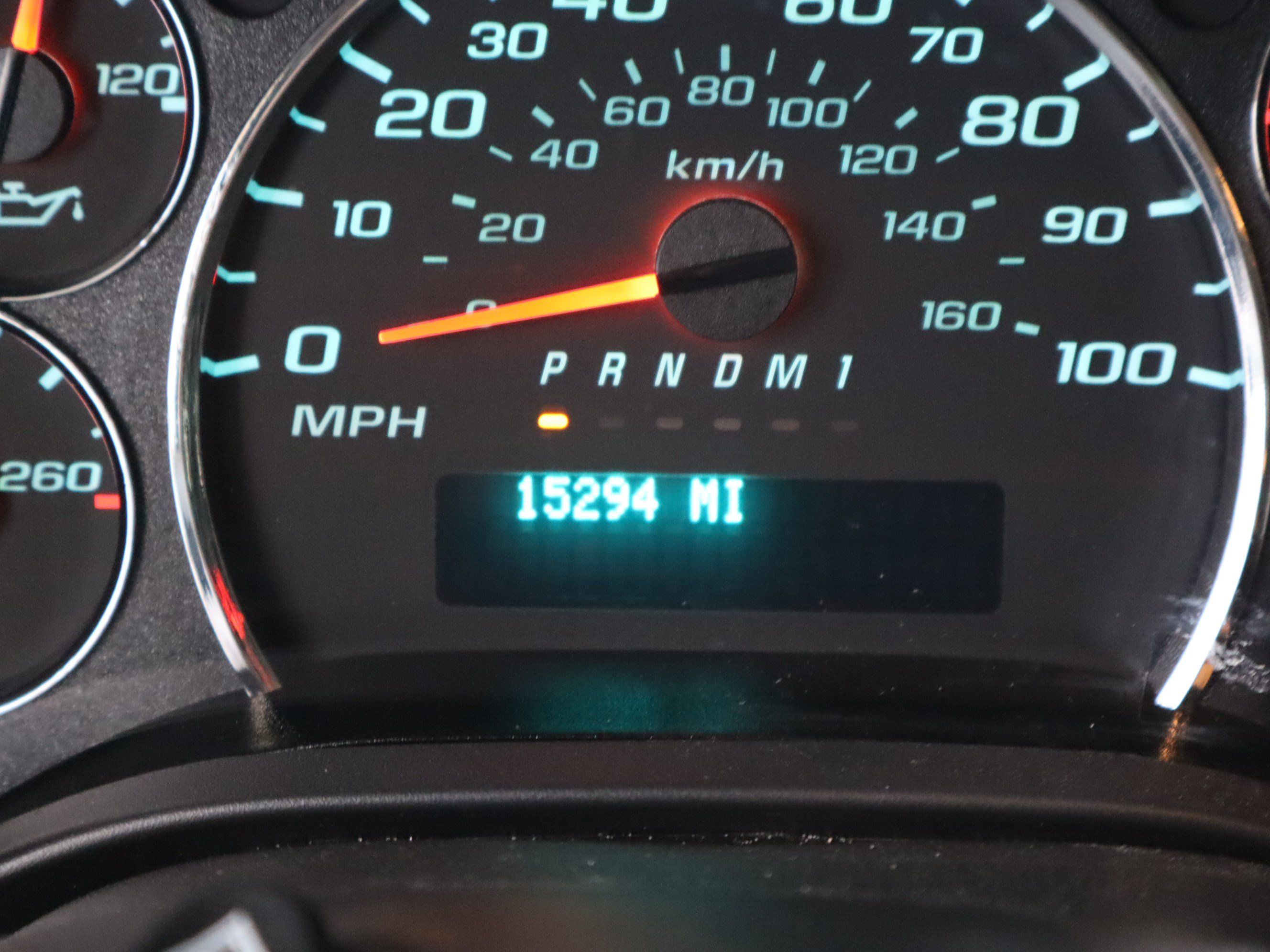 Used 2025 Chevrolet Express 2500 w/ Driver Convenience Package RWD image 22