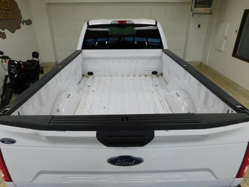 Used 2018 Ford F150 XLT w/ Heavy-Duty Payload Package image 65