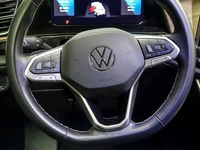 Used 2025 Volkswagen Atlas SE AWD/4WD image 15