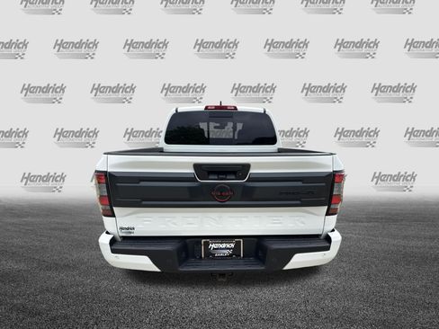 Used 2025 Nissan Frontier PRO-4X w/ Pro Convenience Package AWD/4WD image 9