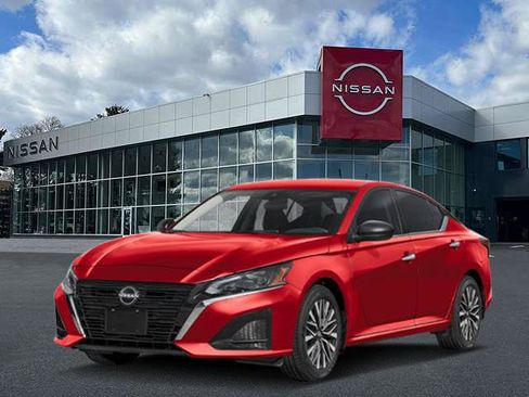 New 2026 Nissan Altima 2.5 SV FWD image 1