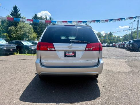 Used 2005 Toyota Sienna LE AWD/4WD image 4