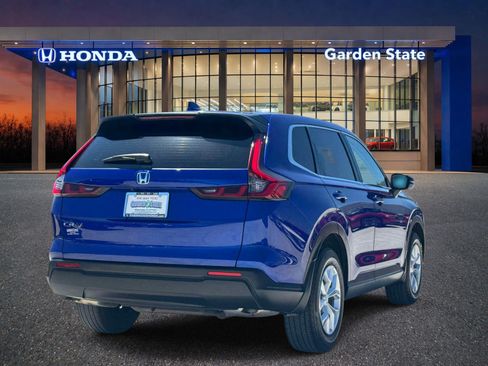 Certified 2024 Honda CR-V LX image 3