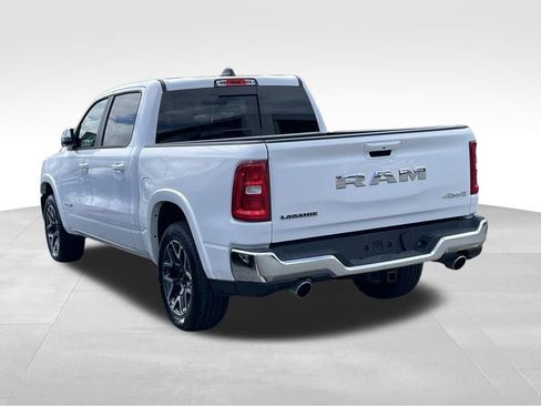 Used 2026 RAM 1500 Laramie AWD/4WD image 5
