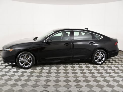 Used 2025 Honda Accord EX-L image 8