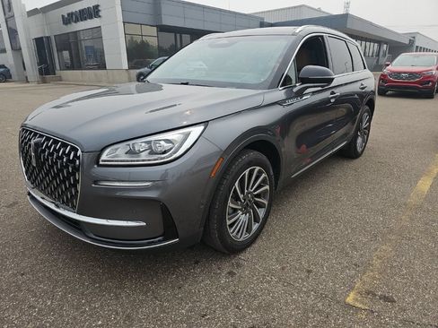 Used 2023 Lincoln Corsair Reserve w/ Equipment Group 202A AWD/4WD image 6