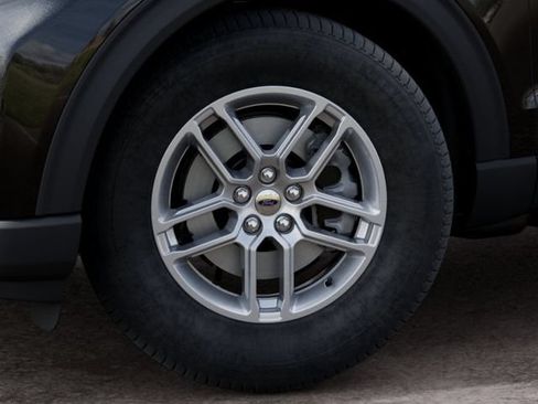 New 2027 Ford Explorer Active RWD image 19