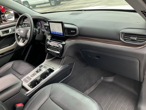 Used 2021 Ford Explorer Limited w/ Hybrid Equipment Group 310A image 23