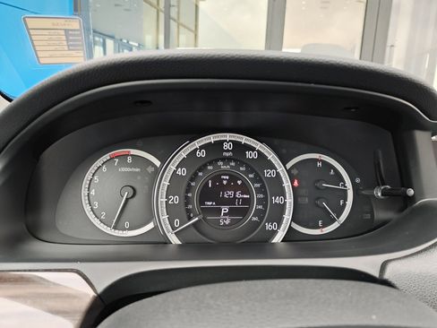 Used 2017 Honda Accord EX-L image 19