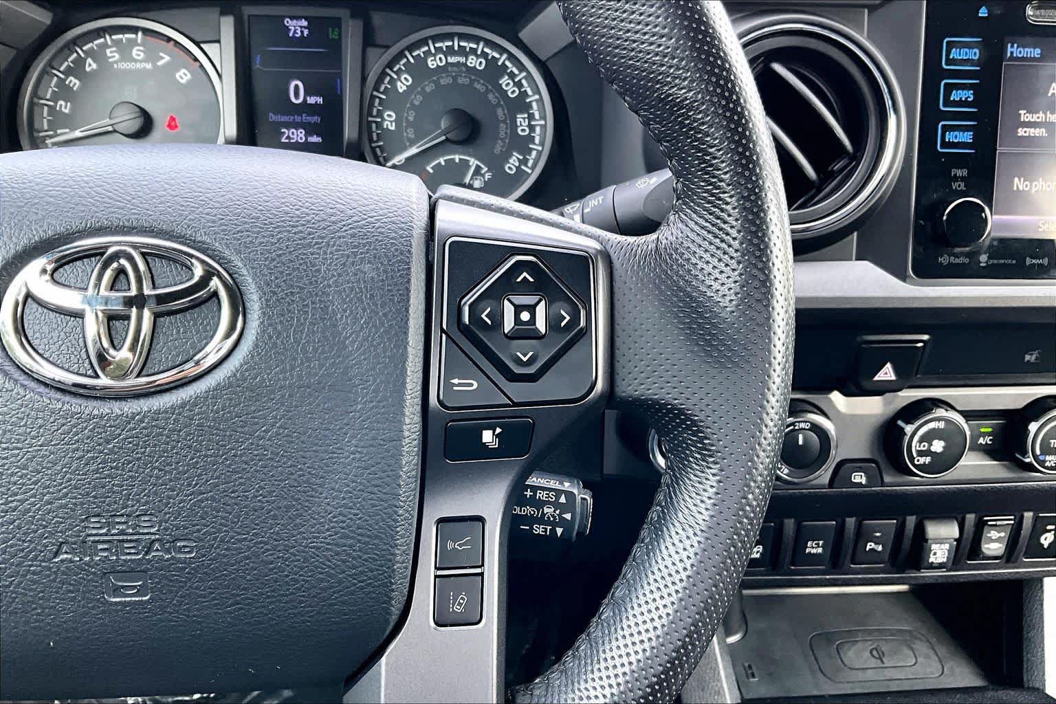 Used 2019 Toyota Tacoma TRD Sport w/ Technology Package AWD/4WD image 25