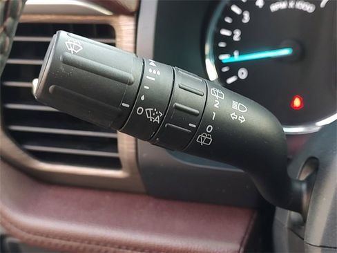 Used 2024 Ford Expedition Max Limited image 26