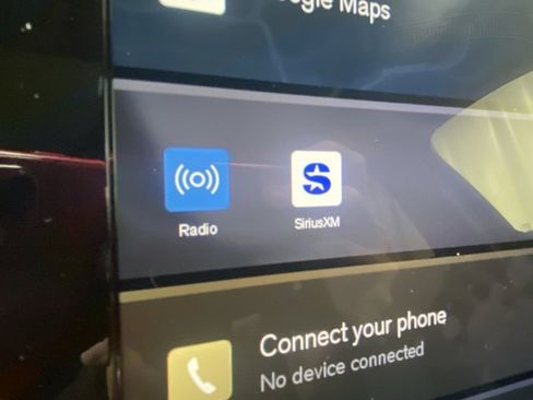 Certified 2025 Volvo XC40 B5 Ultra image 20