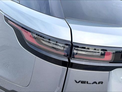 Certified 2026 Land Rover Range Rover Velar S AWD/4WD image 31