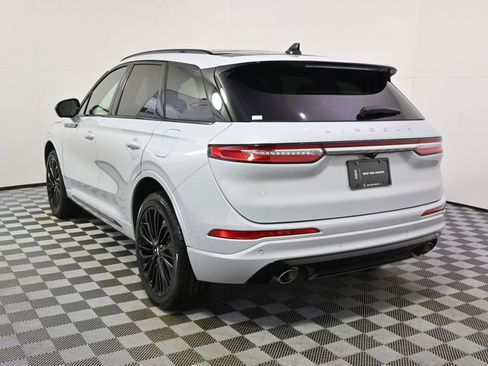 New 2026 Lincoln Corsair Reserve w/ Jet Appearance Package AWD/4WD image 4