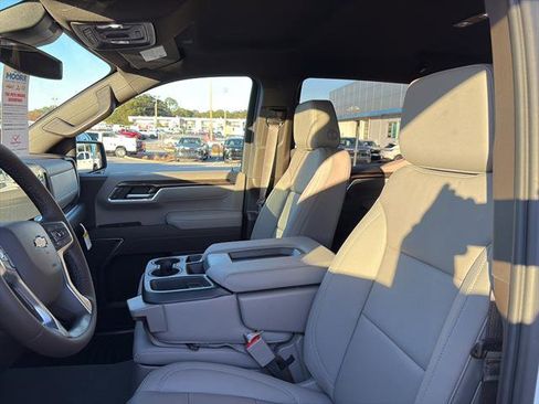 New 2026 Chevrolet Silverado 1500 LT w/ All Star Edition Plus image 12