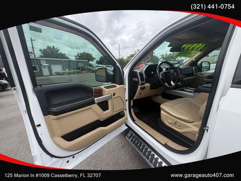 Used 2017 Ford F150 Lariat AWD/4WD image 9