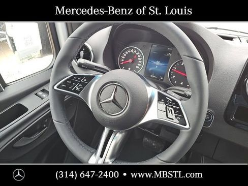 New 2026 Mercedes-Benz Sprinter 2500 image 19