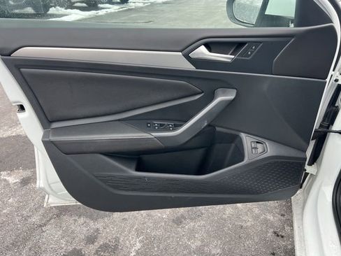 Used 2024 Volkswagen Jetta S image 23