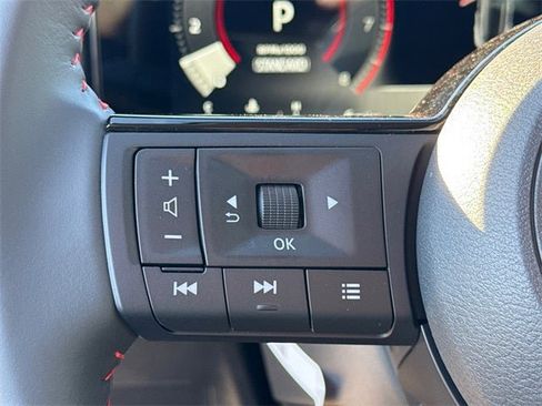 New 2026 Nissan Kicks SR image 30