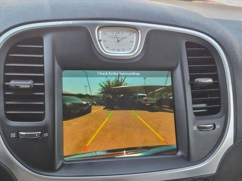 Used 2019 Chrysler 300 Touring L w/ Quick Order Package 22F RWD image 12