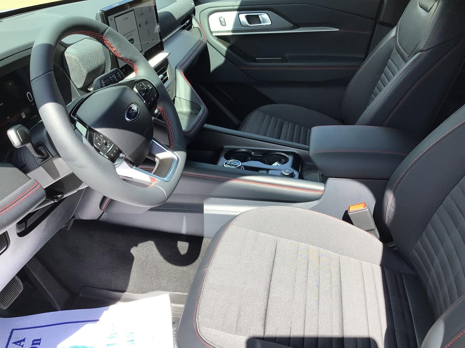 New 2027 Ford Explorer ST-Line w/ Premium Package AWD/4WD image 3