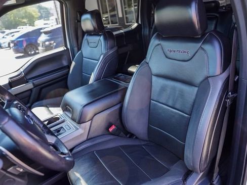 Used 2019 Ford F150 Raptor w/ Equipment Group 802A Luxury AWD/4WD image 19