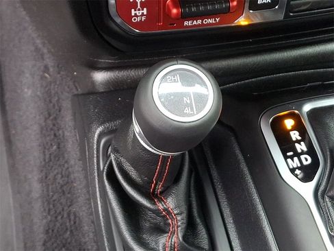 Used 2020 Jeep Wrangler Unlimited Rubicon image 25