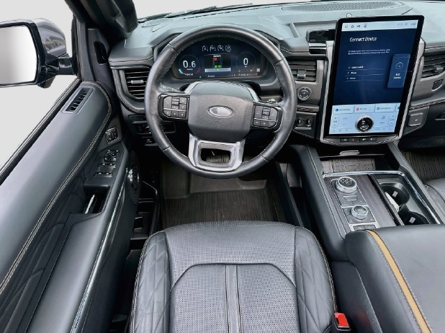 Used 2023 Ford Expedition Platinum AWD/4WD image 24