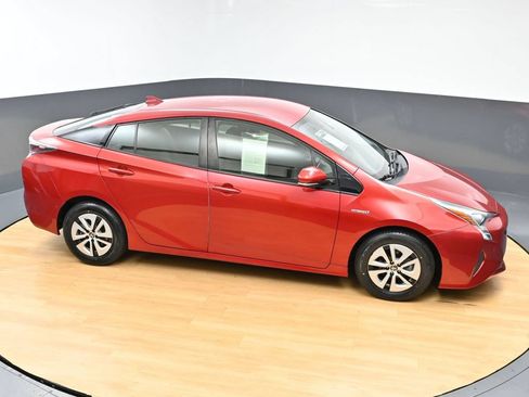 Used 2018 Toyota Prius Two w/ Prius Two Safety Plus Package FWD image 42