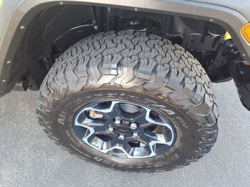 Used 2023 Jeep Wrangler Unlimited Rubicon 4xe w/ Steel Bumper Group AWD/4WD image 19