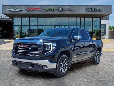 Used 2025 GMC Sierra 1500 SLT AWD/4WD image 1