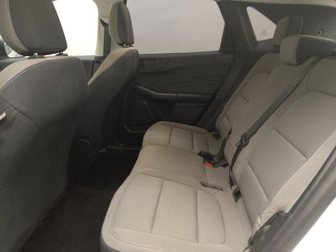 Used 2021 Ford Escape S image 18