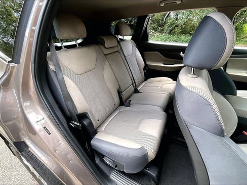 Used 2020 Hyundai Santa Fe SEL FWD image 21