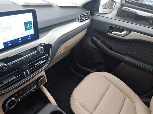 Certified 2022 Ford Escape SEL image 20