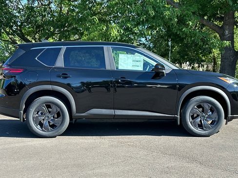 New 2026 Nissan Rogue SV AWD/4WD image 8