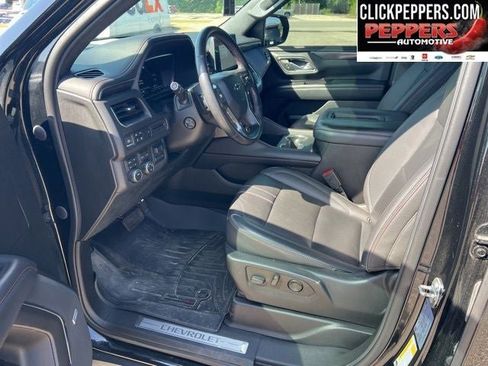 Used 2022 Chevrolet Tahoe RST w/ Luxury Package AWD/4WD image 9