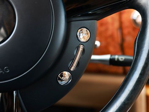 Used 2006 Rolls-Royce Phantom Sedan RWD image 32