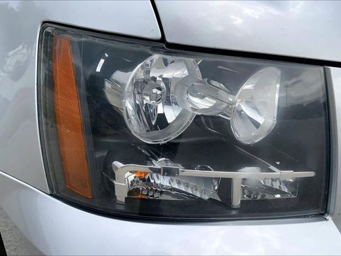 Used 2012 Chevrolet Tahoe LS RWD image 25