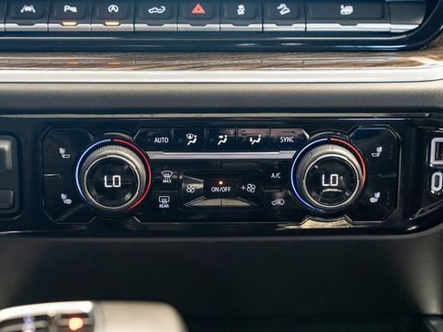 Used 2022 Chevrolet Silverado 1500 RST w/ Convenience Package II image 12